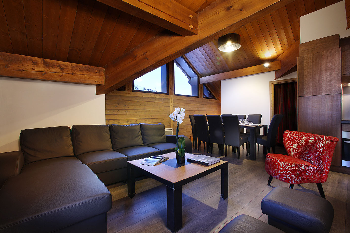 Arolles Chalet des Neiges 4 bed 8