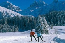 Cross country skiing is the perfect activity if you’re looking for a peaceful day in the Engelberg’s wilderness