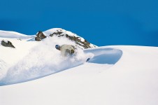 Off-piste powder fields in Flaine