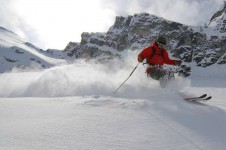 There is lots of safe off piste terrain for Advanced skiers to pursue in Le Grand Bornand 