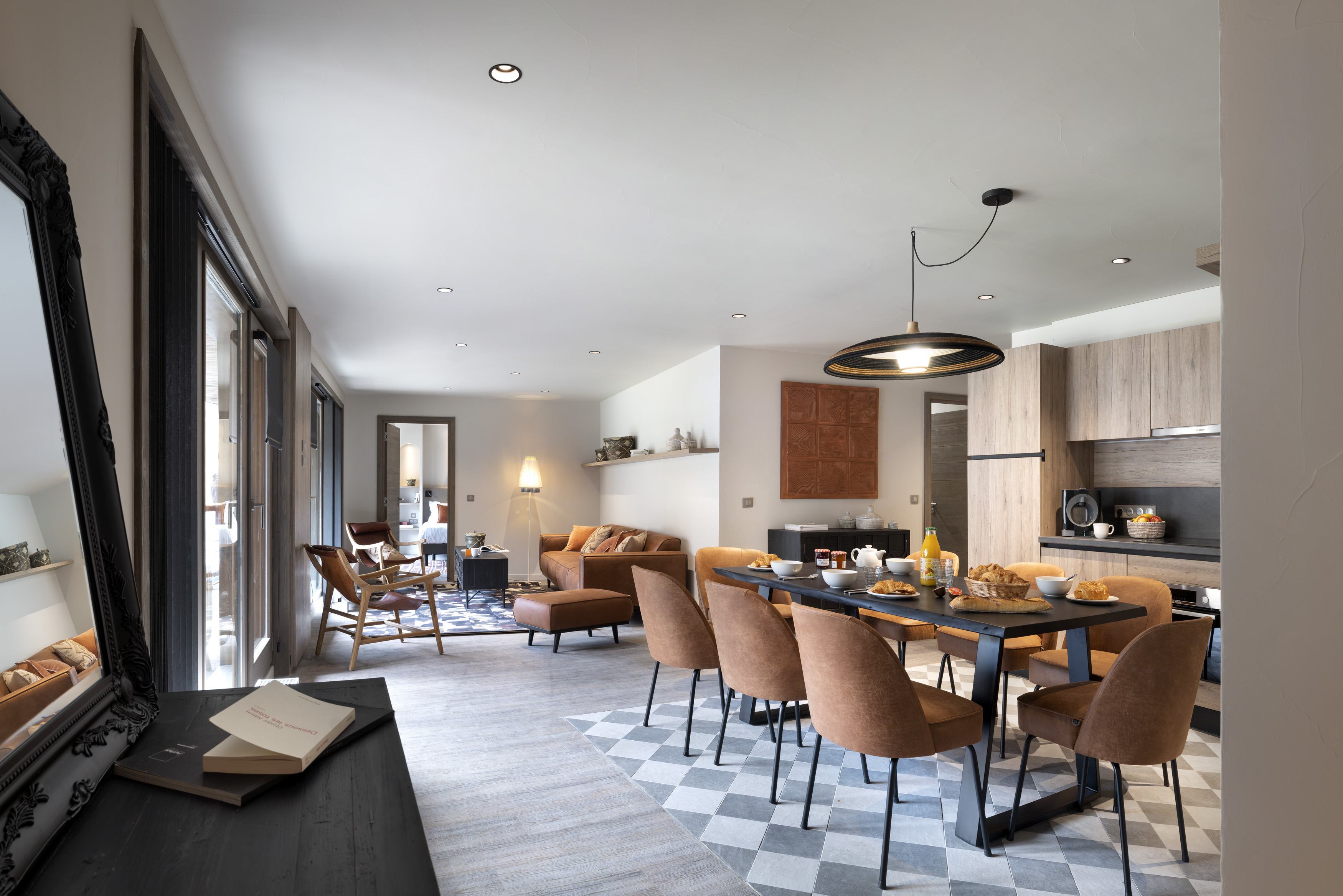 4 Bedroom Apartment