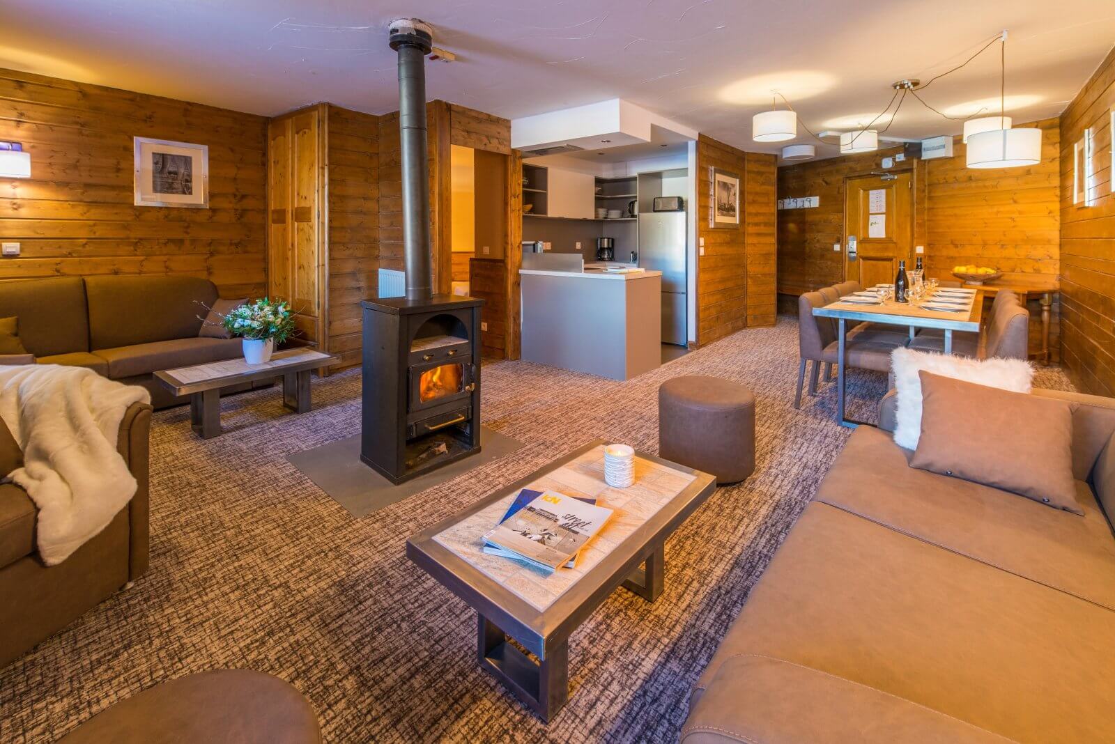 10 Person apartment - Val 2400