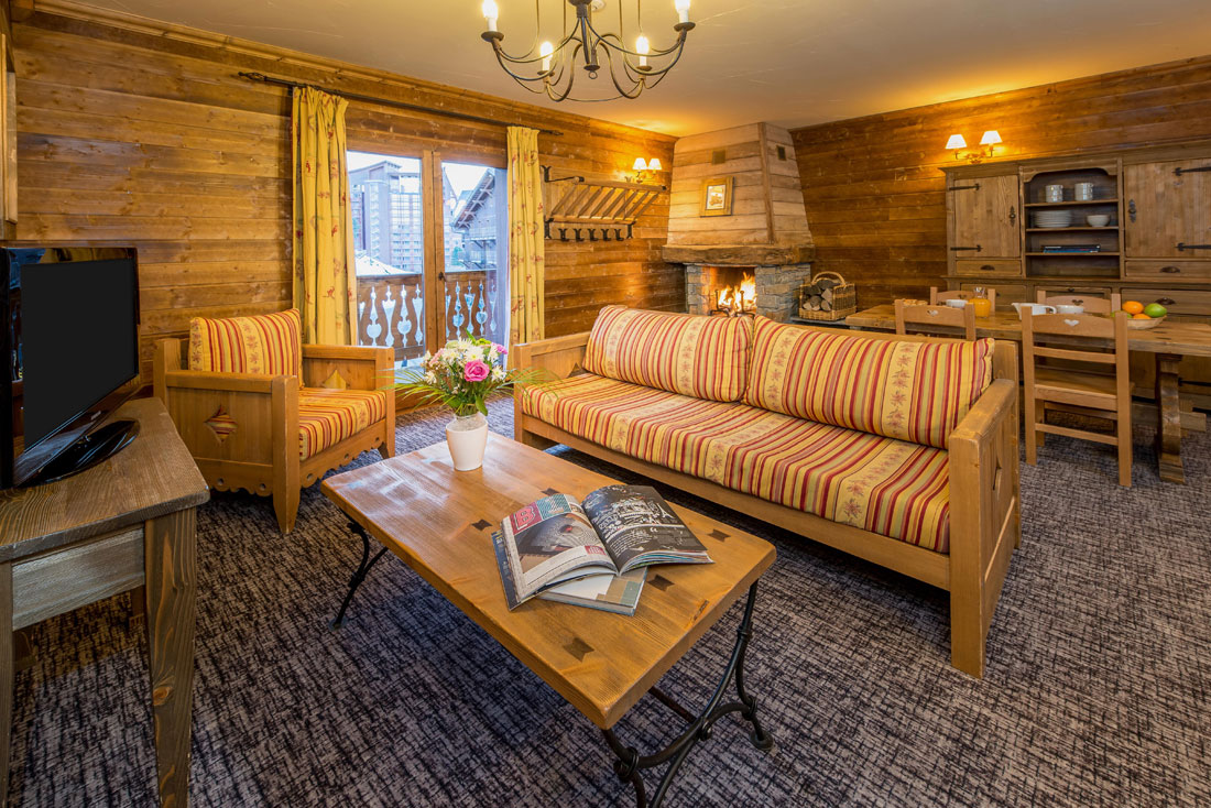 4-6 Person Apartment