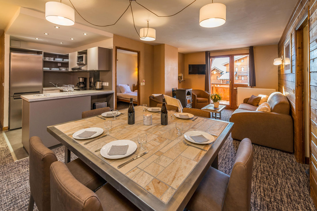 Living area - Val 2400