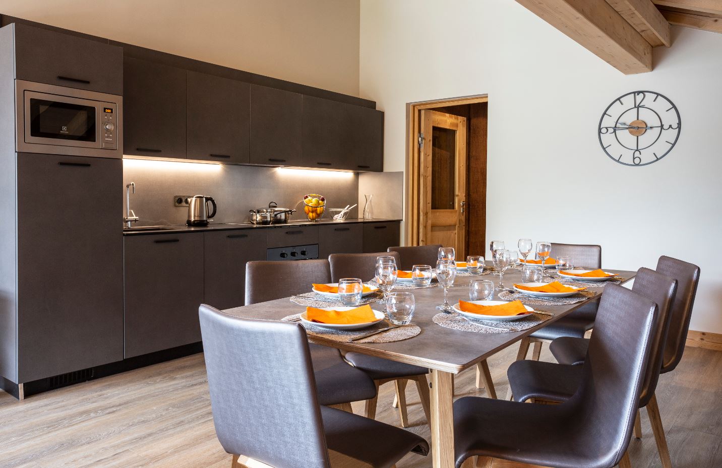Residence Daria-I Nor 4 bedroom apartment
