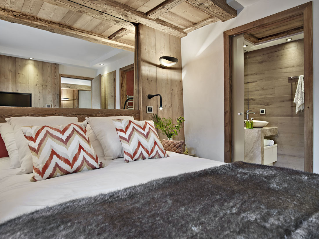 Double bed MGM Residence Alexane Samoens
