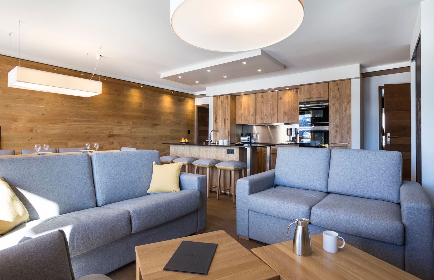 Alparena Superior Suite Dining area