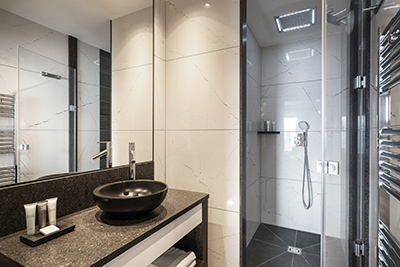 Residence Alpen Lodge La Rosiere MGM bathroom