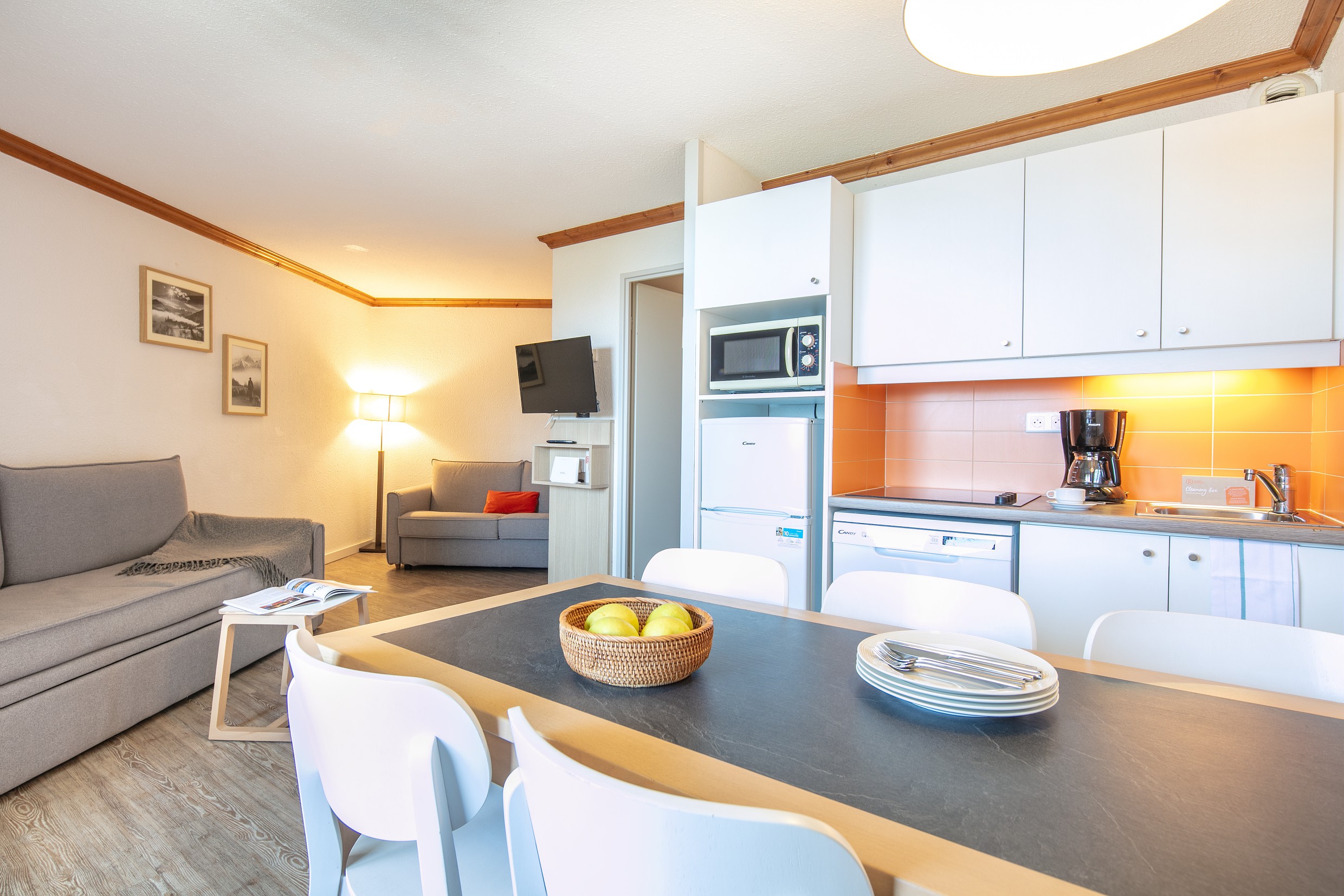 Twin bed alcove Studio Apartment - Sleeps 6 People - # Résidence Les Bergers - Alpe d'Huez 